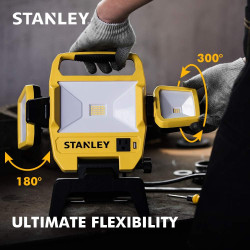 STANLEY Lampara de luz de trabajo LED de 5000 lúmenes con soporte de larga duración 4000K 50W