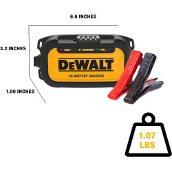 DEWALT DXAEC2 Cargador y mantenedor de batería 2 Amp. profesional